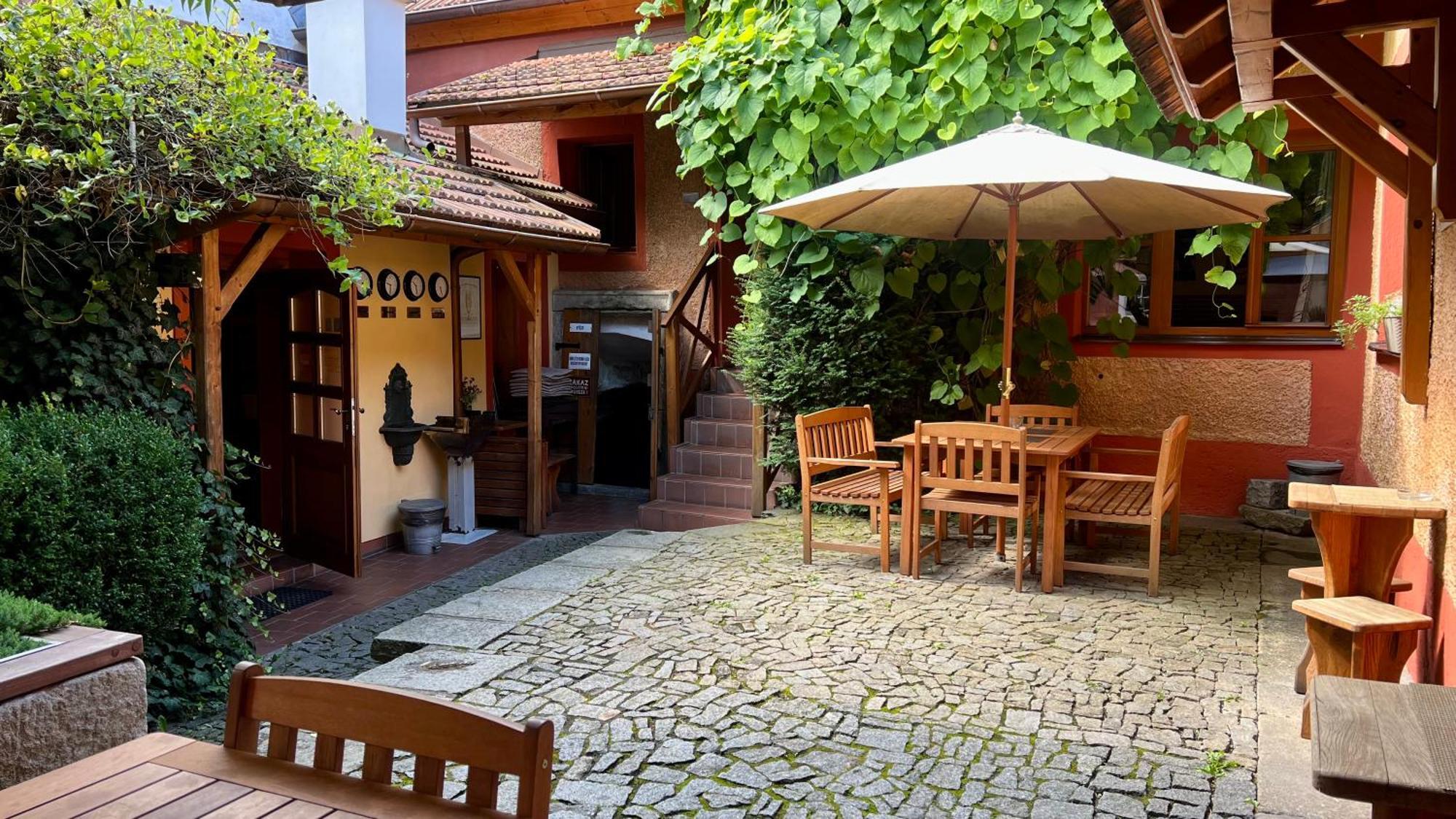Hostel Postel Český Krumlov Exterior foto